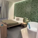 בית הארחה Piazza Beverini 3*